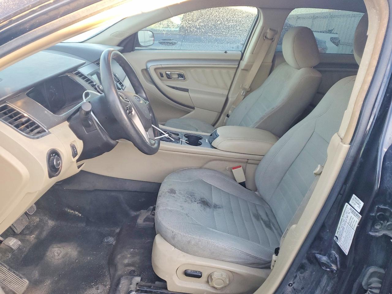 2016 FORD TAURUS SE photo 7