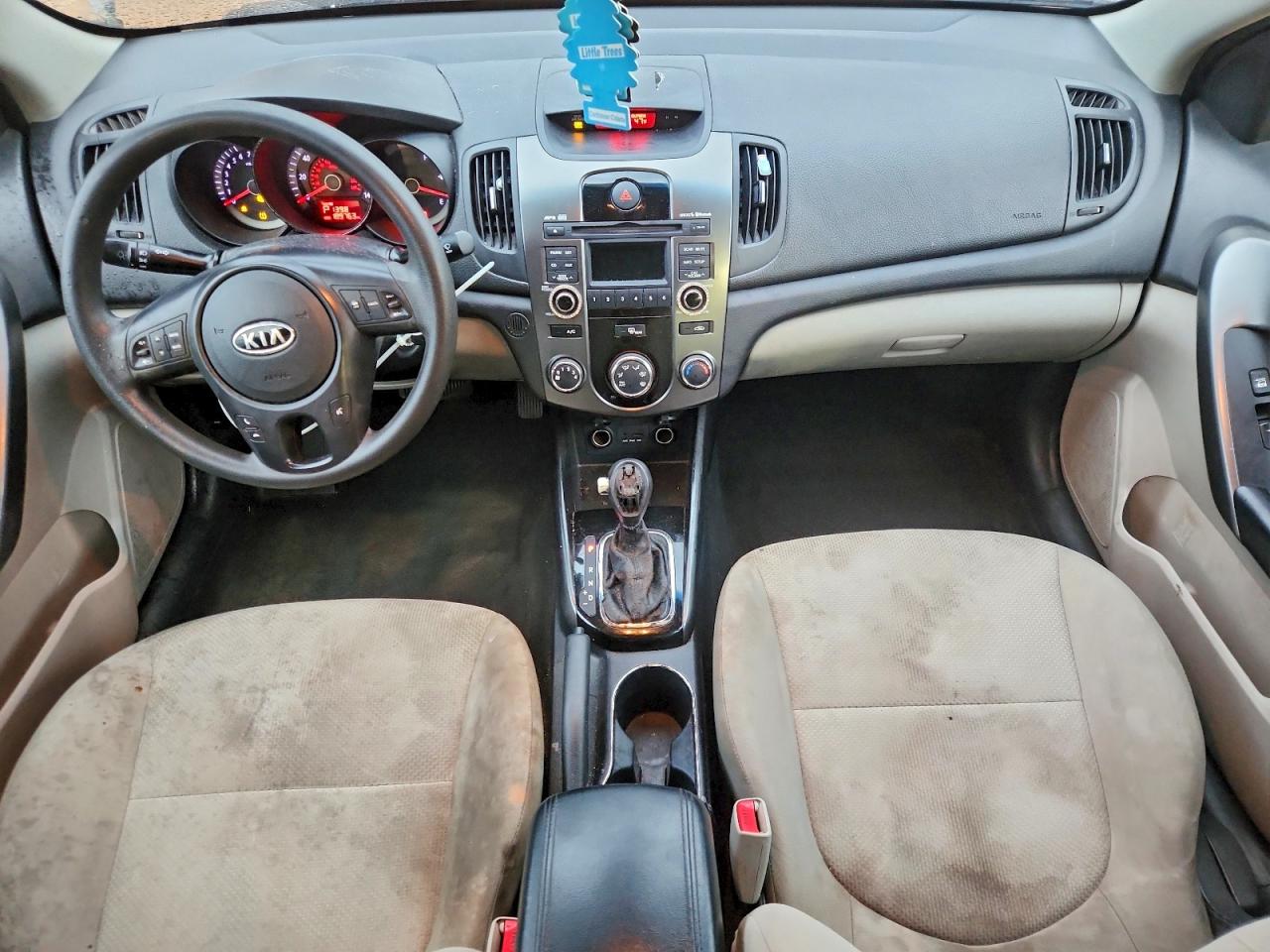 2013 KIA FORTE EX photo 8