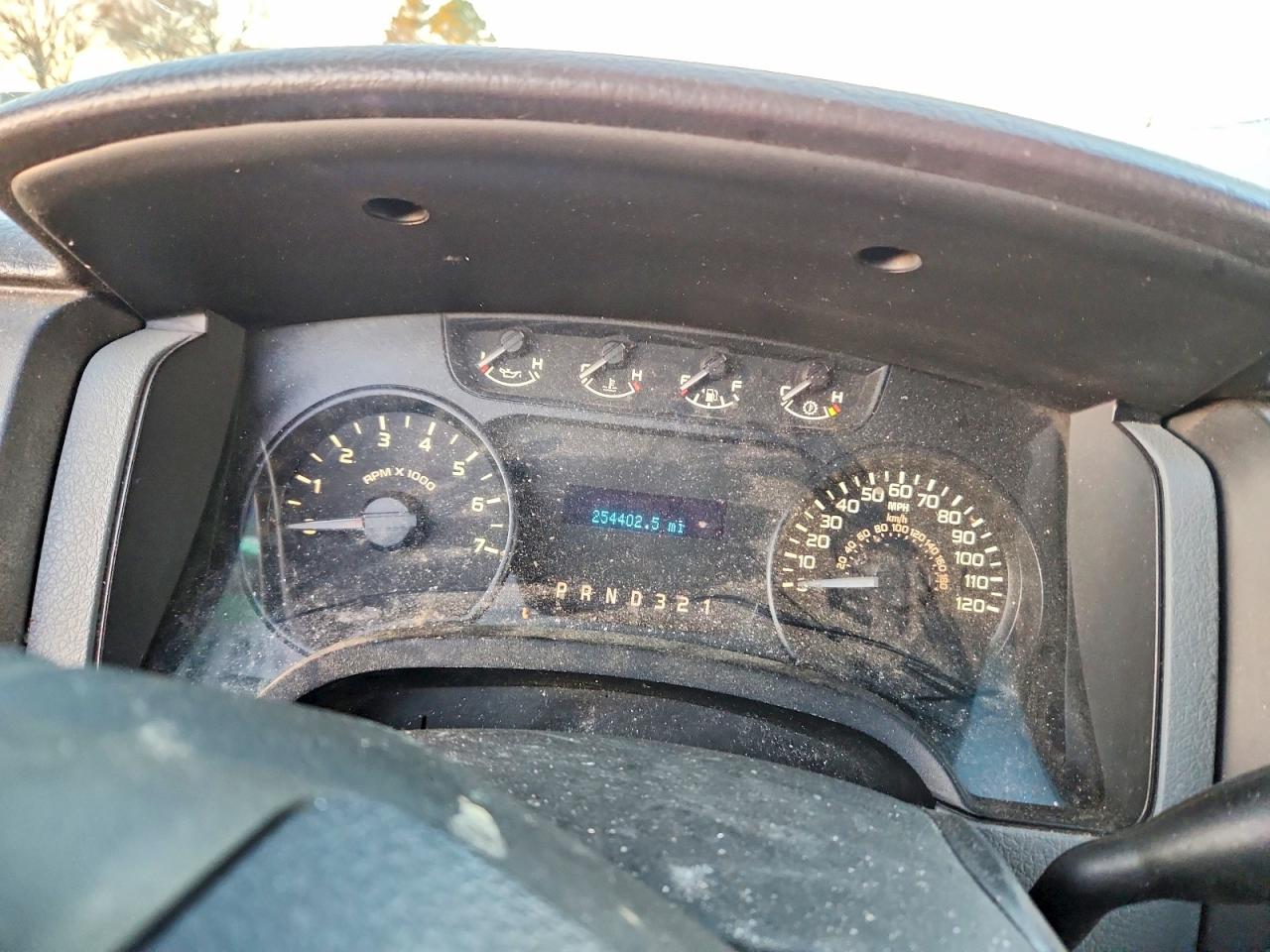 2011 FORD F150 photo 9