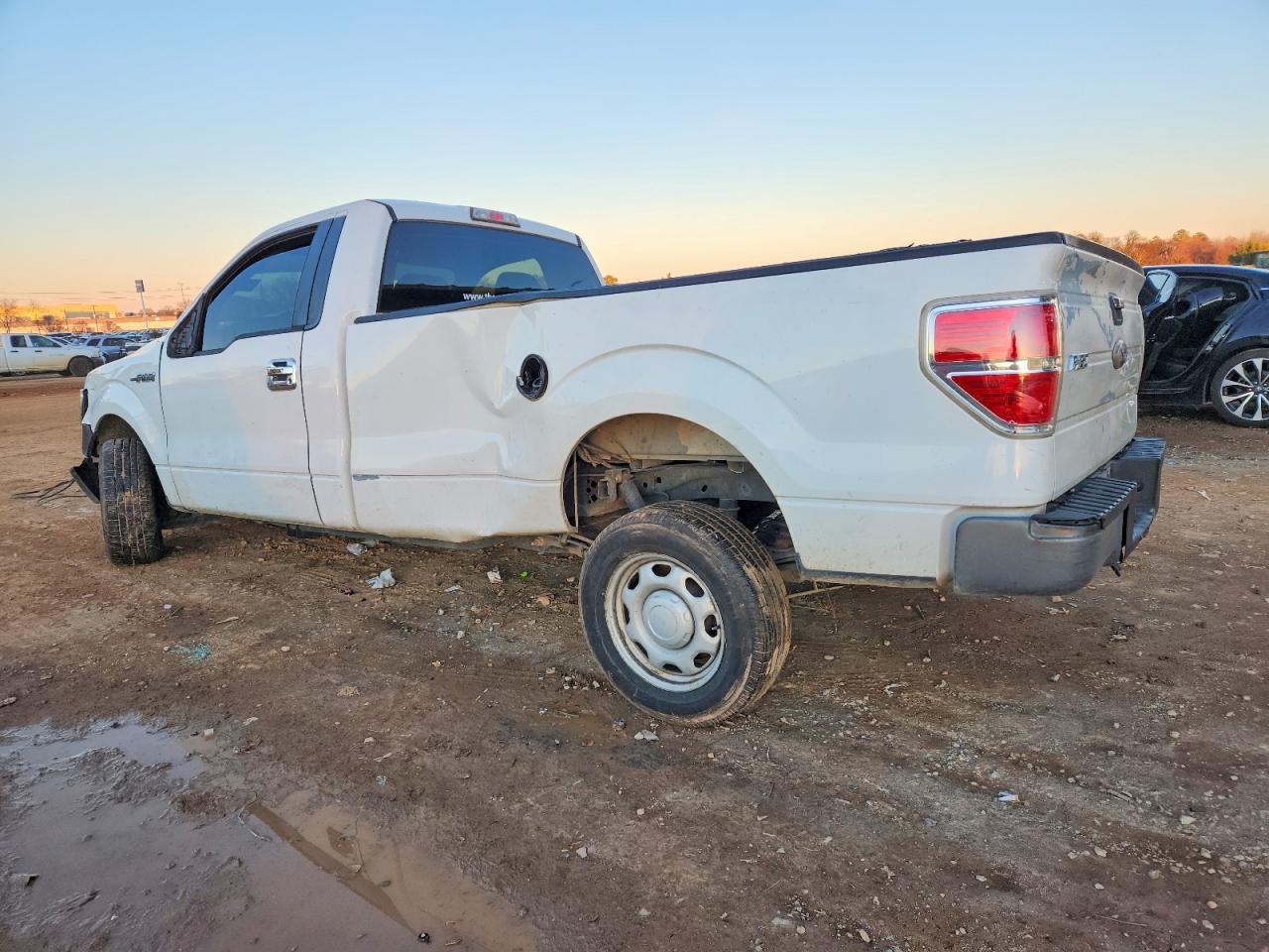 2011 FORD F150 photo 2