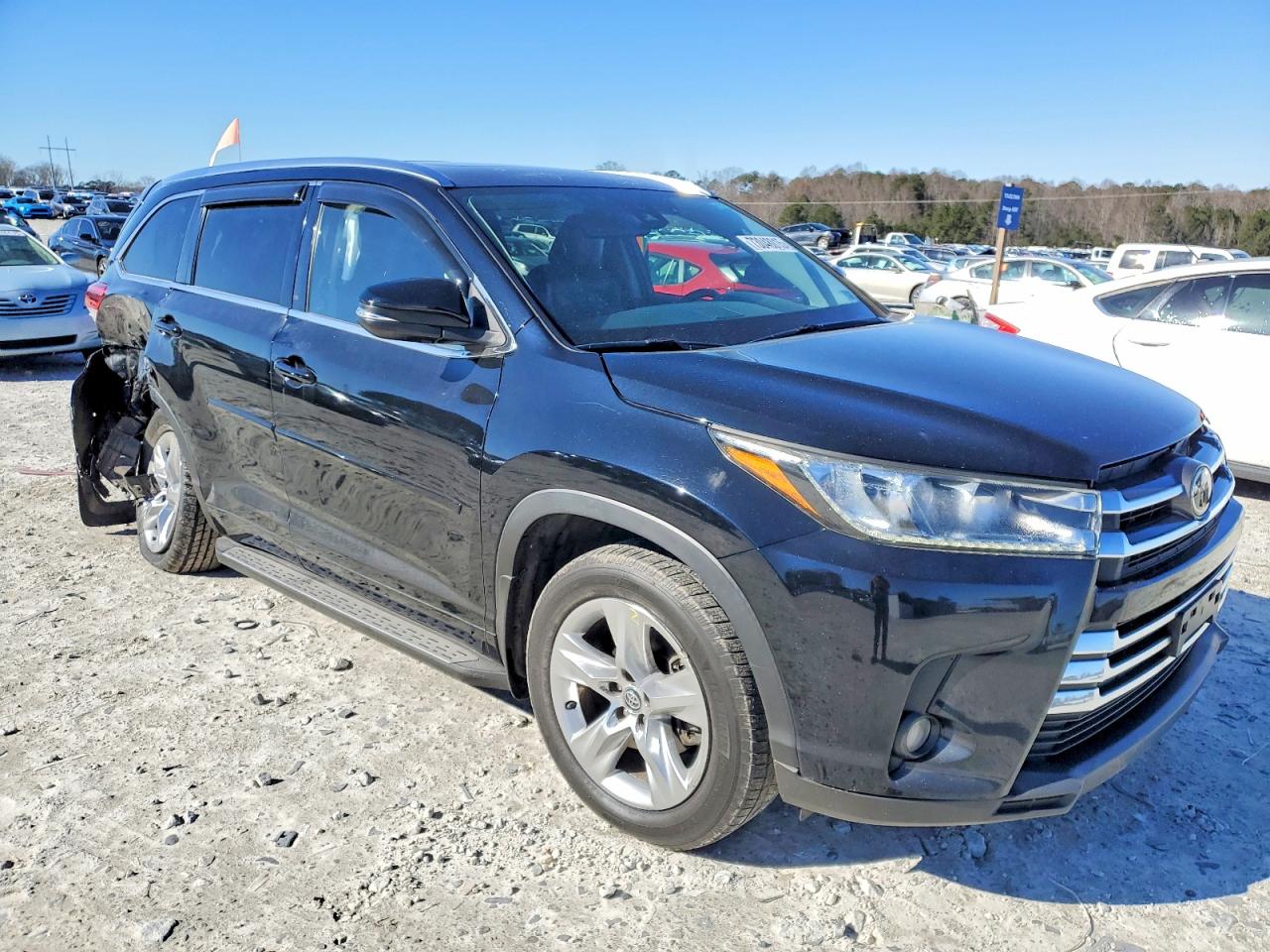2018 TOYOTA HIGHLANDER LIMITED photo 4