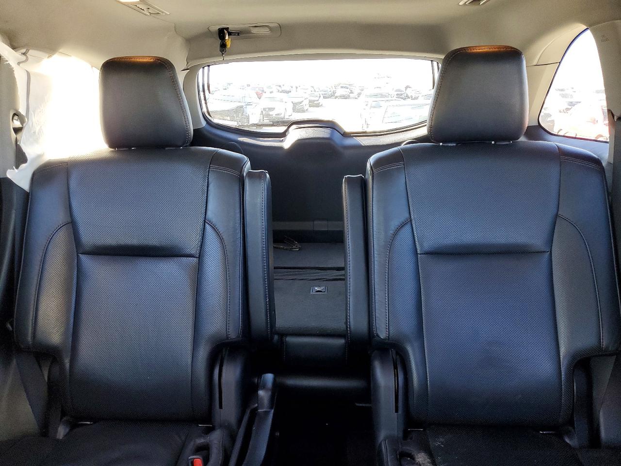 2018 TOYOTA HIGHLANDER LIMITED photo 10