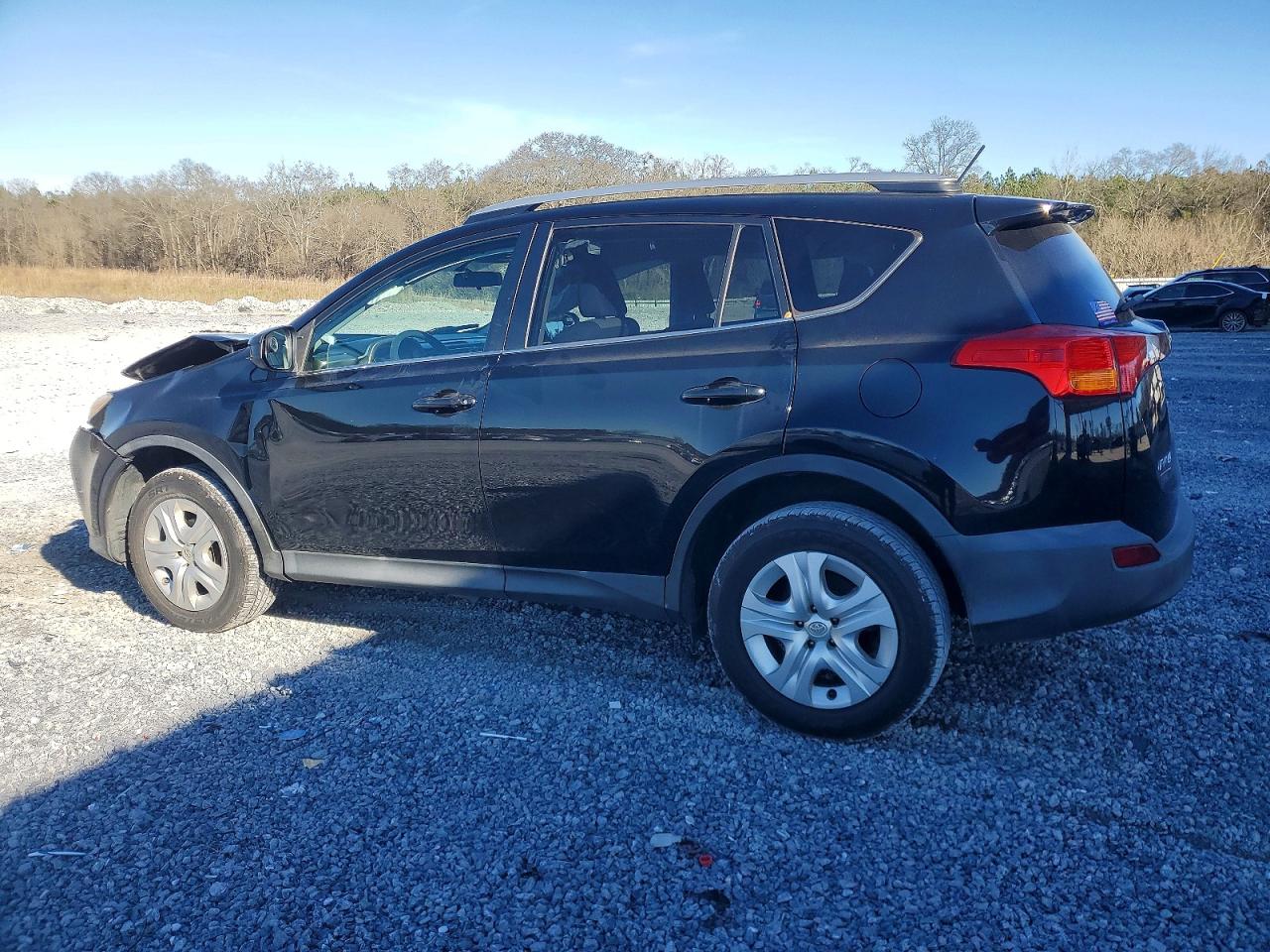 2015 TOYOTA RAV4 LE photo 3