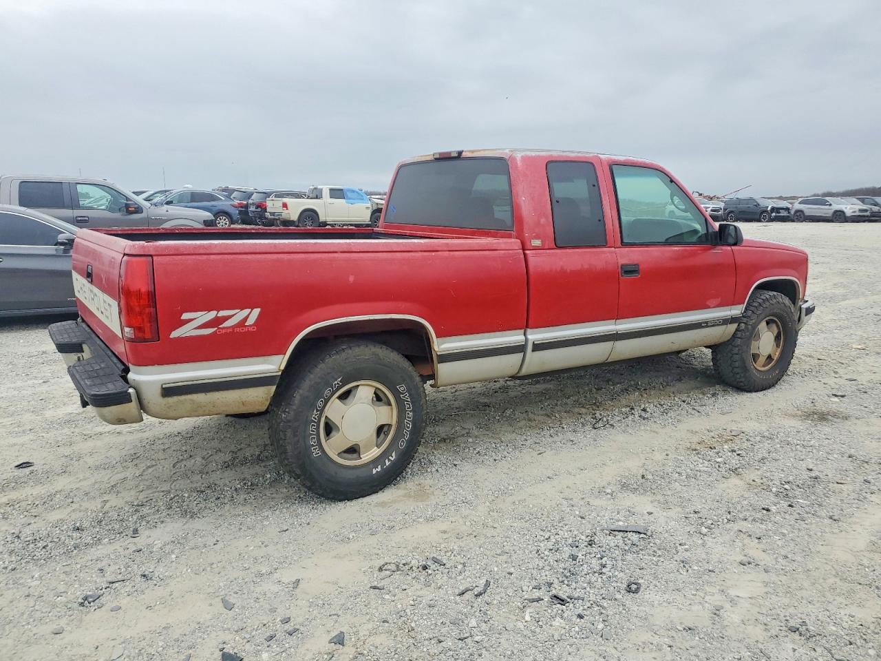 1995 CHEVROLET GMT-400 K1500 photo 3