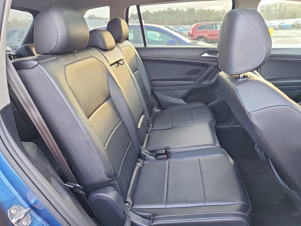 2020 VOLKSWAGEN TIGUAN SE photo 11