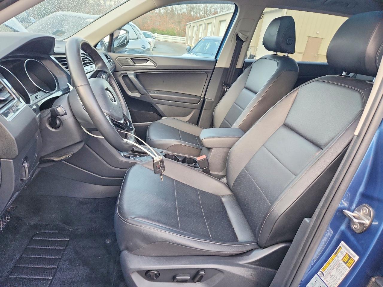 2020 VOLKSWAGEN TIGUAN SE photo 7