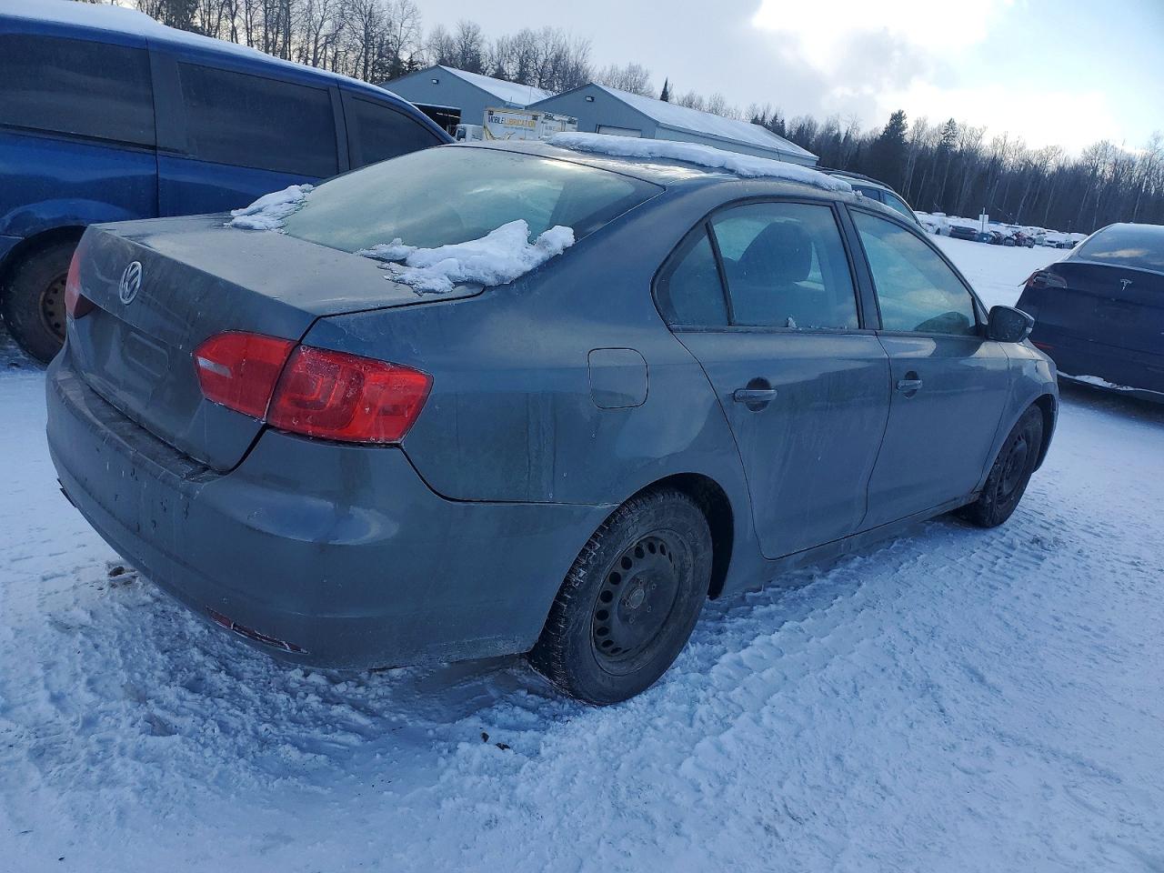 2012 VOLKSWAGEN JETTA photo 5