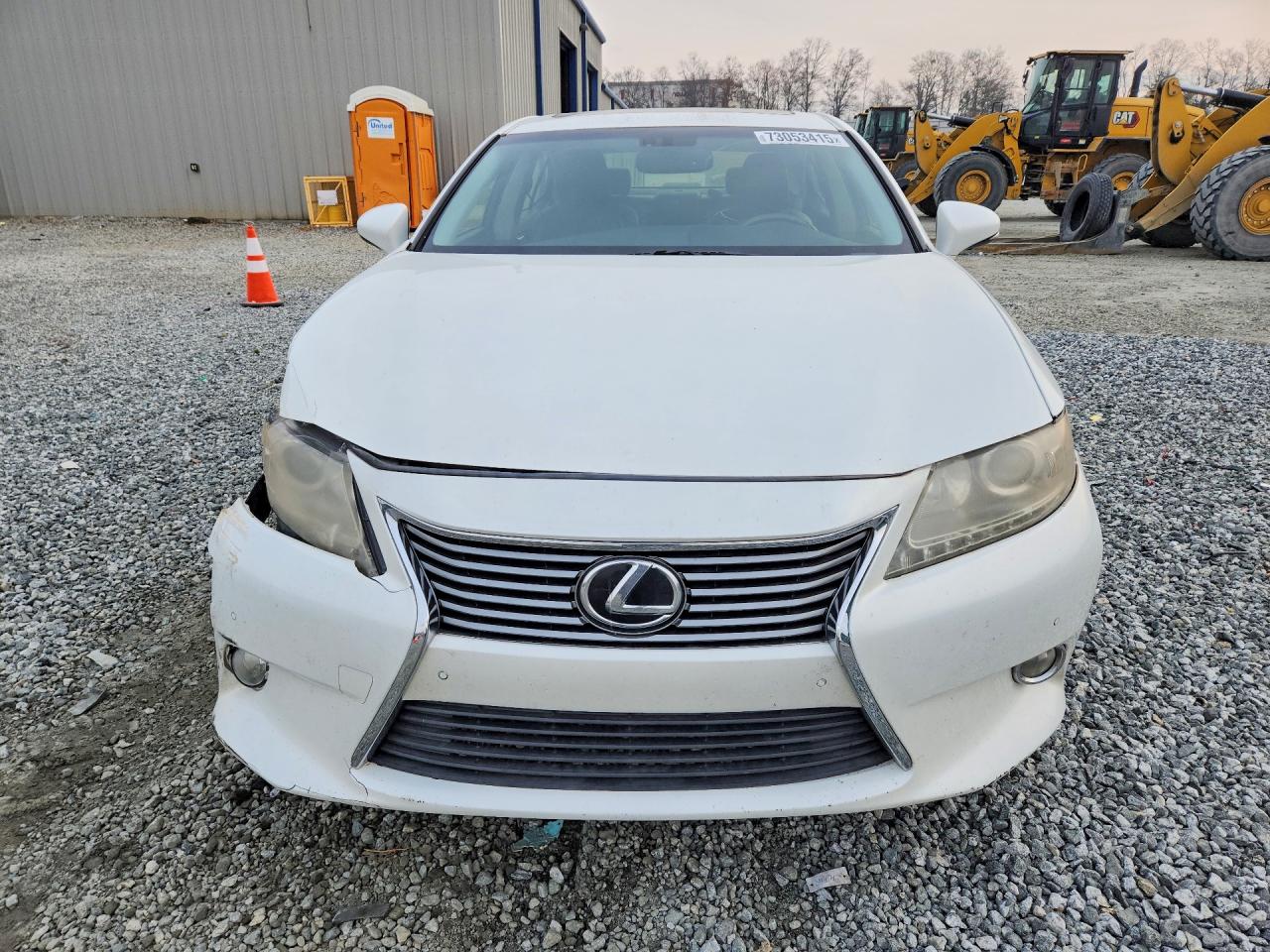 2013 LEXUS ES 350 photo 9