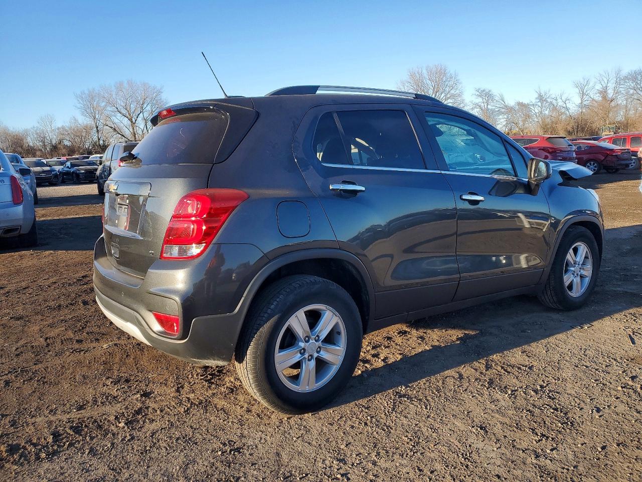 2018 CHEVROLET TRAX 1LT photo 7