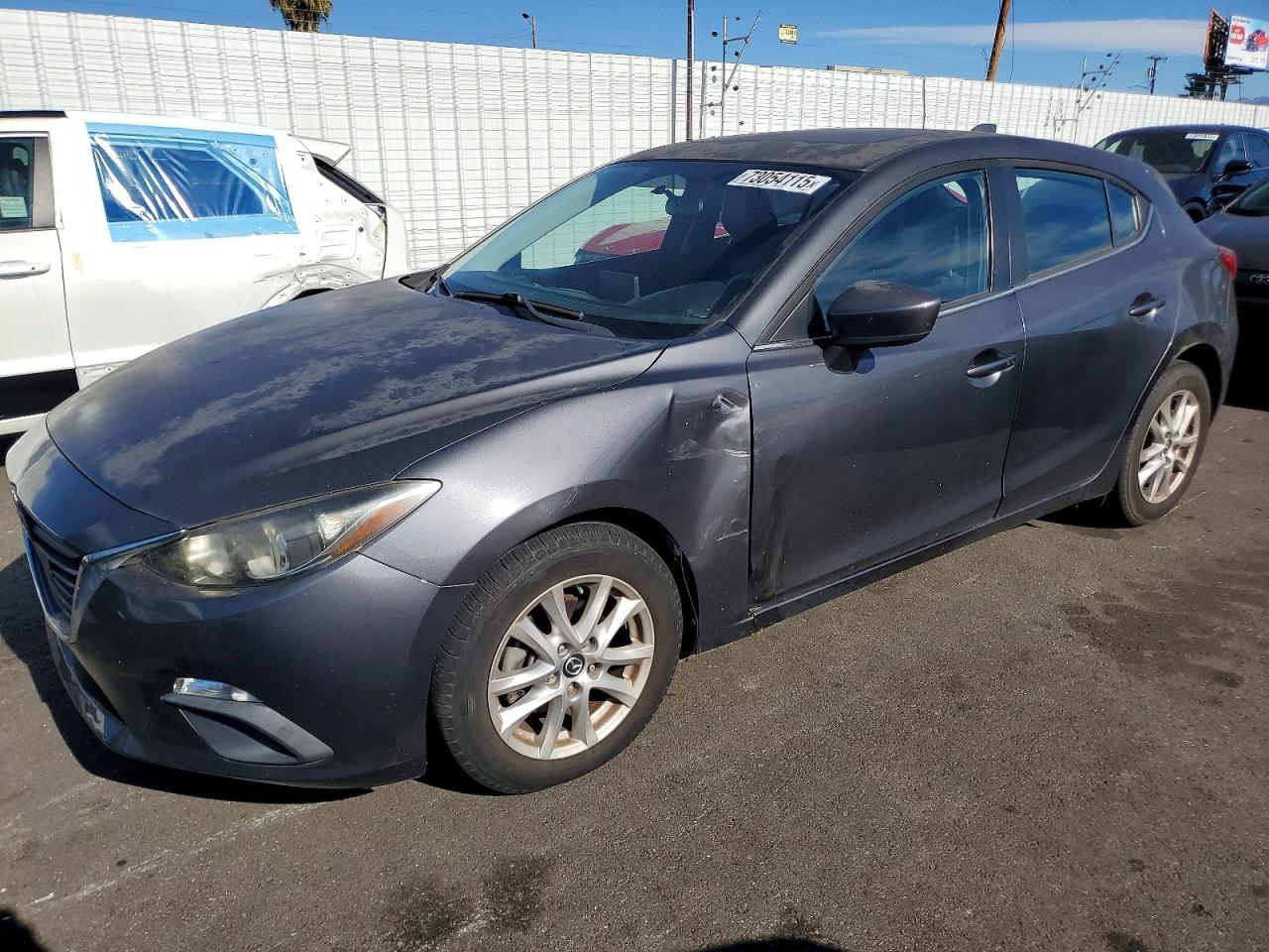 2014 MAZDA 3