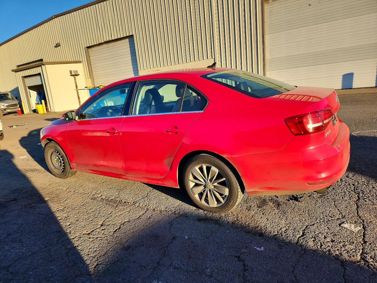 2015 VOLKSWAGEN JETTA SE photo 4