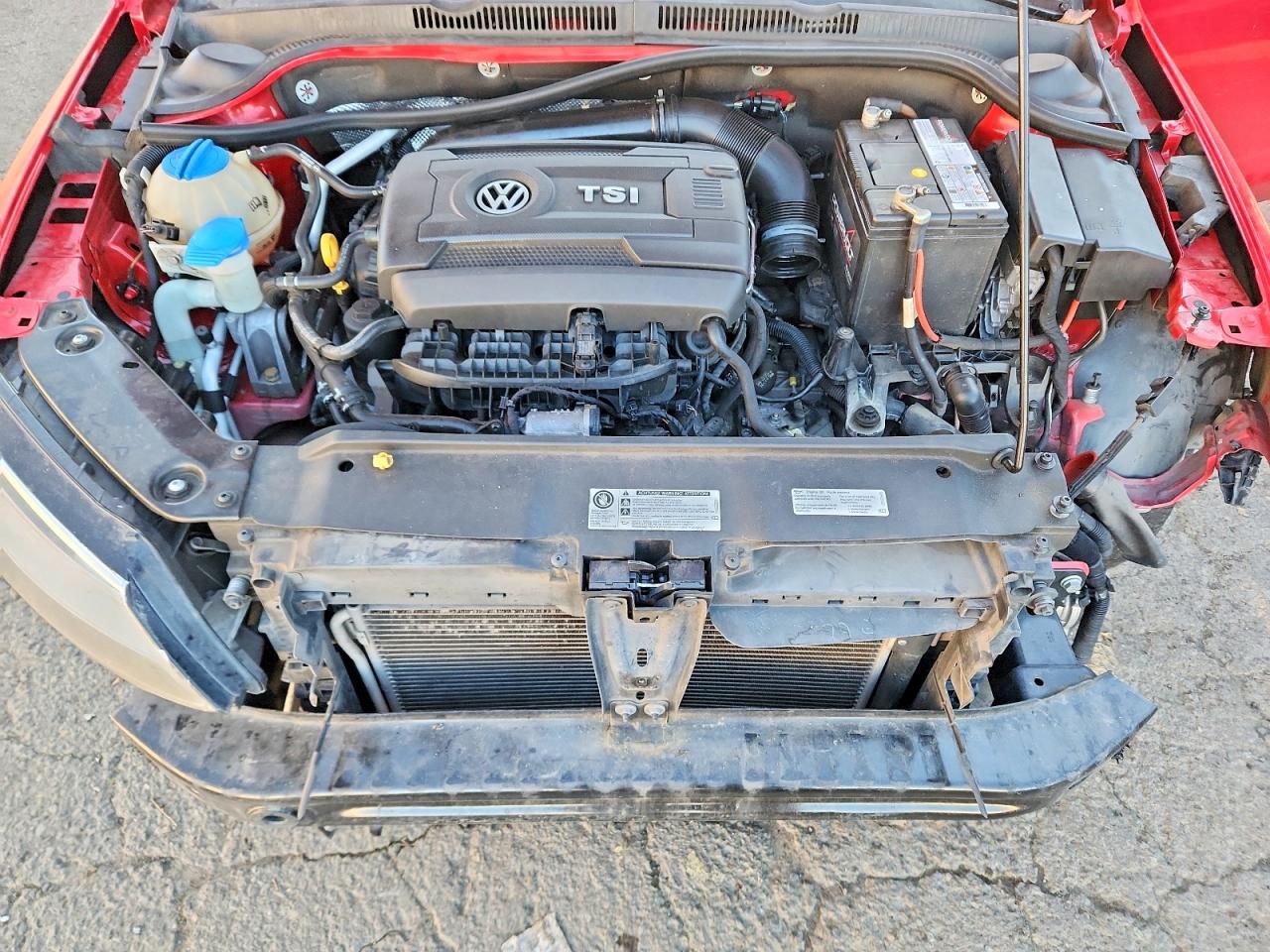 2015 VOLKSWAGEN JETTA SE photo 31