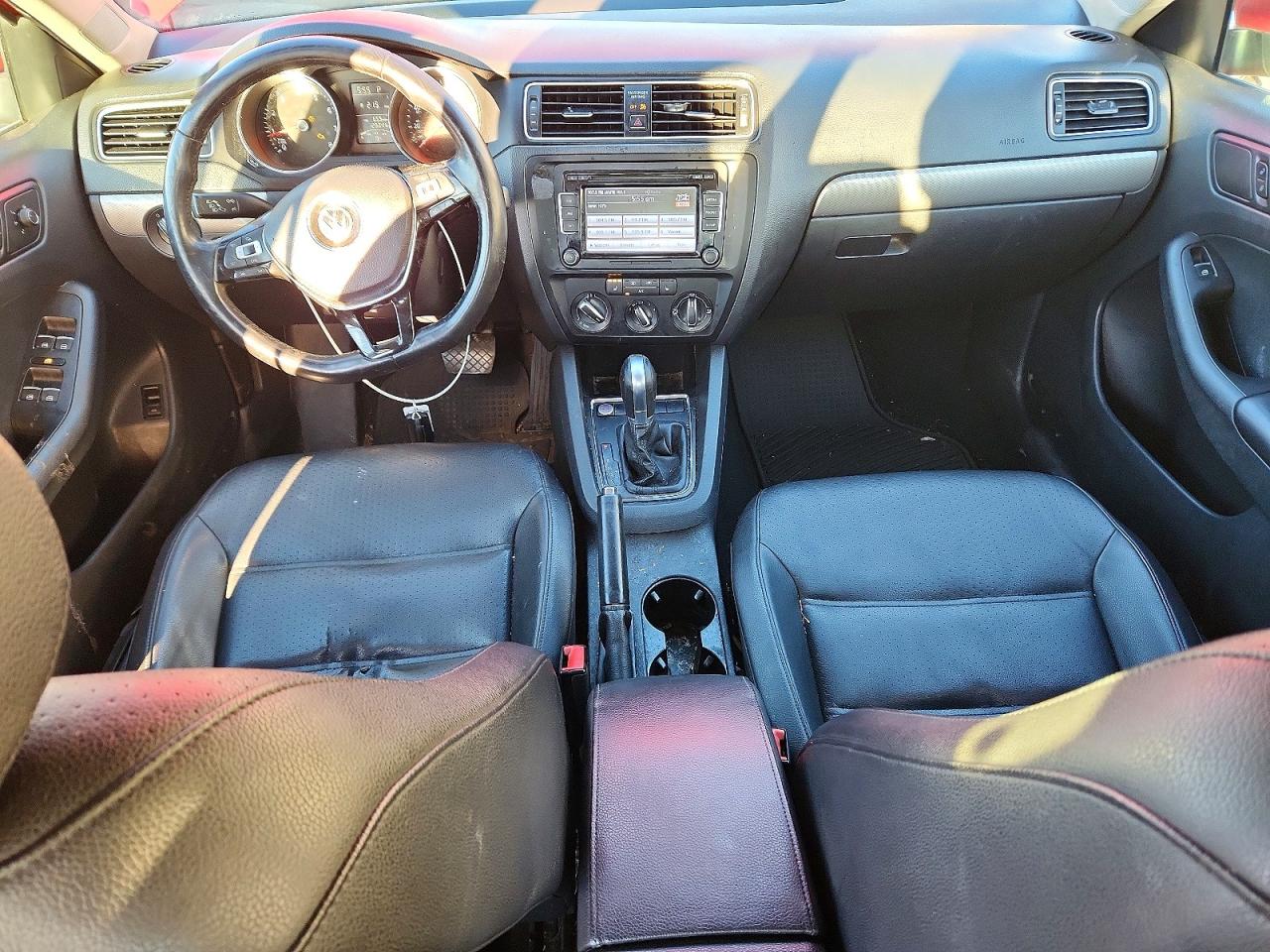 2015 VOLKSWAGEN JETTA SE photo 22