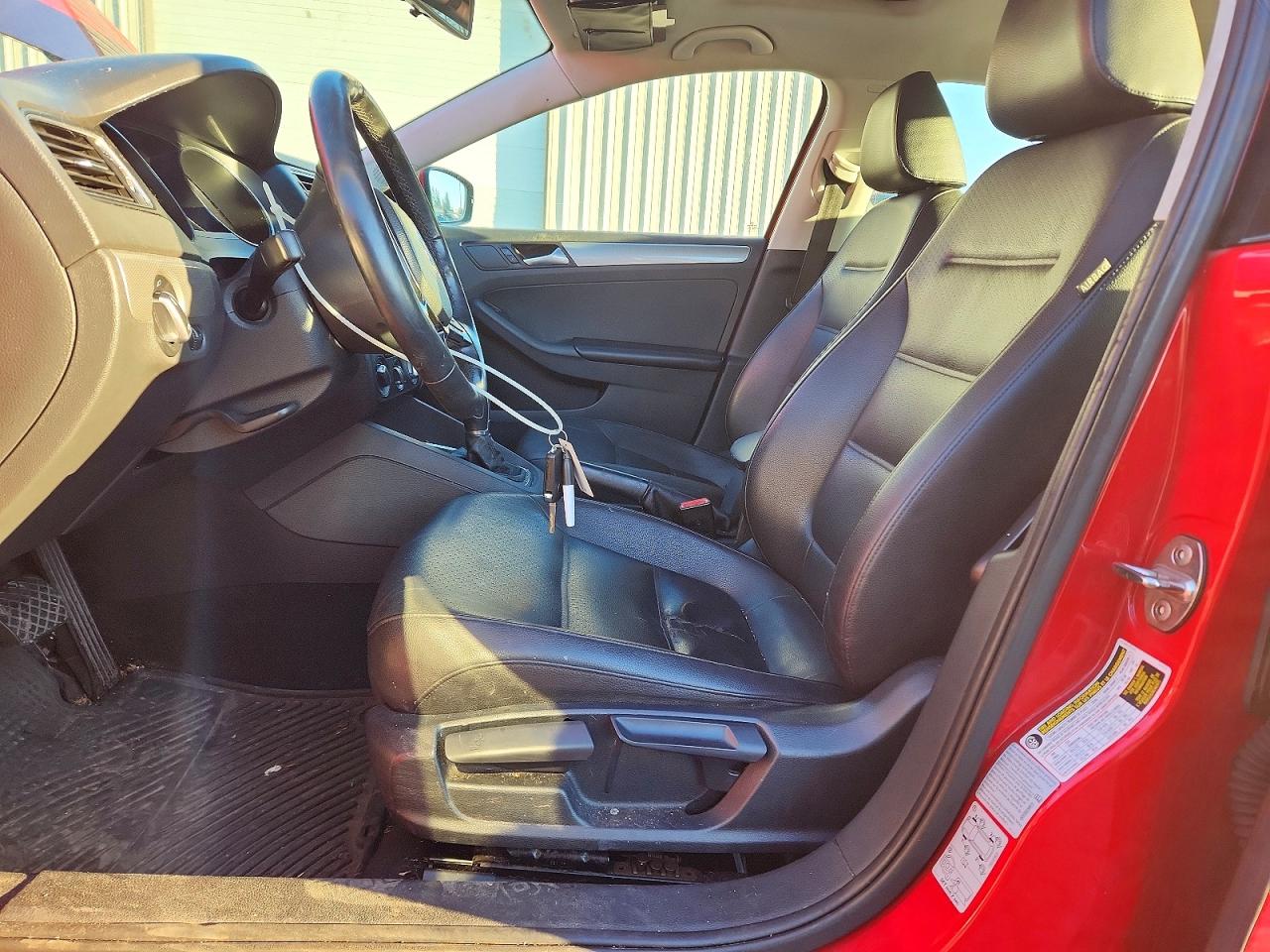 2015 VOLKSWAGEN JETTA SE photo 19