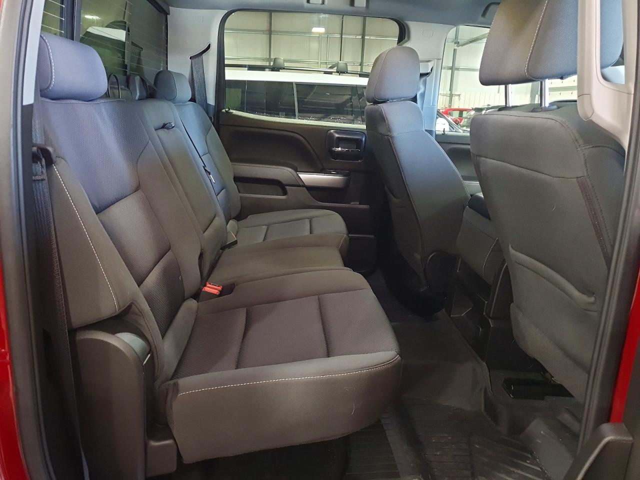 2018 CHEVROLET SILVERADO K1500 LT photo 28