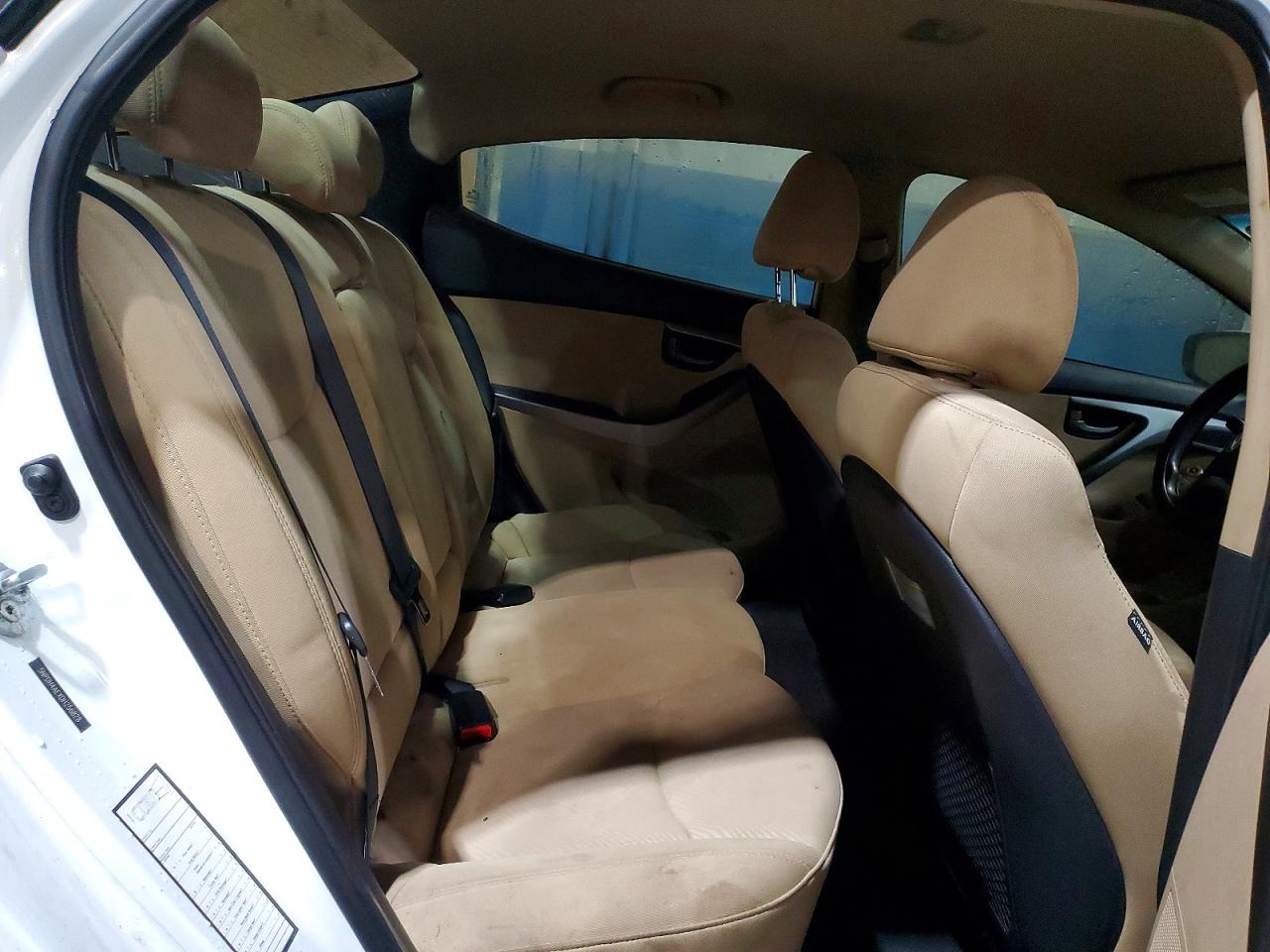 2013 HYUNDAI ELANTRA GLS photo 28