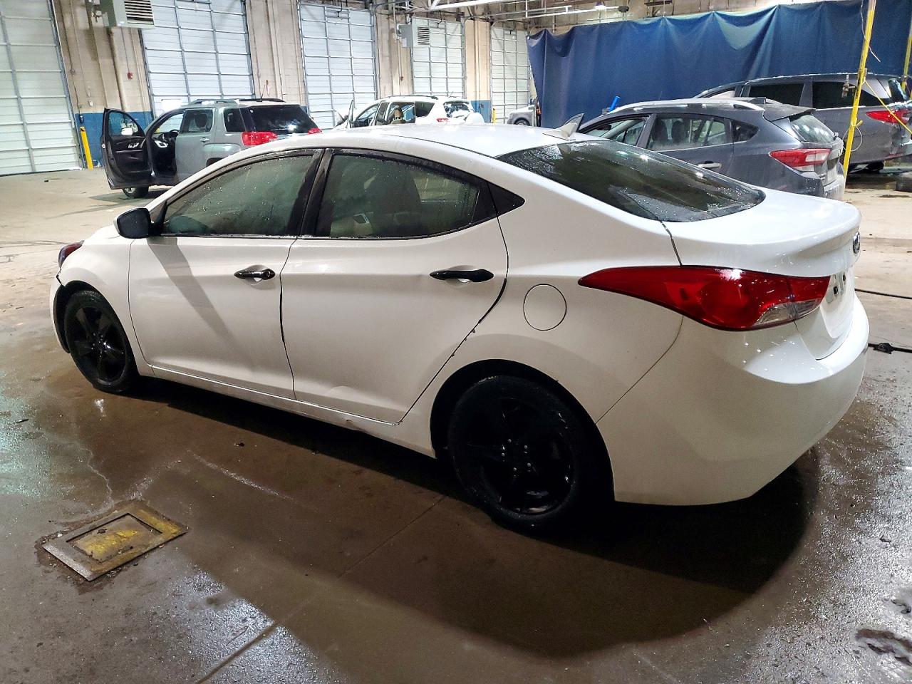 2013 HYUNDAI ELANTRA GLS photo 4