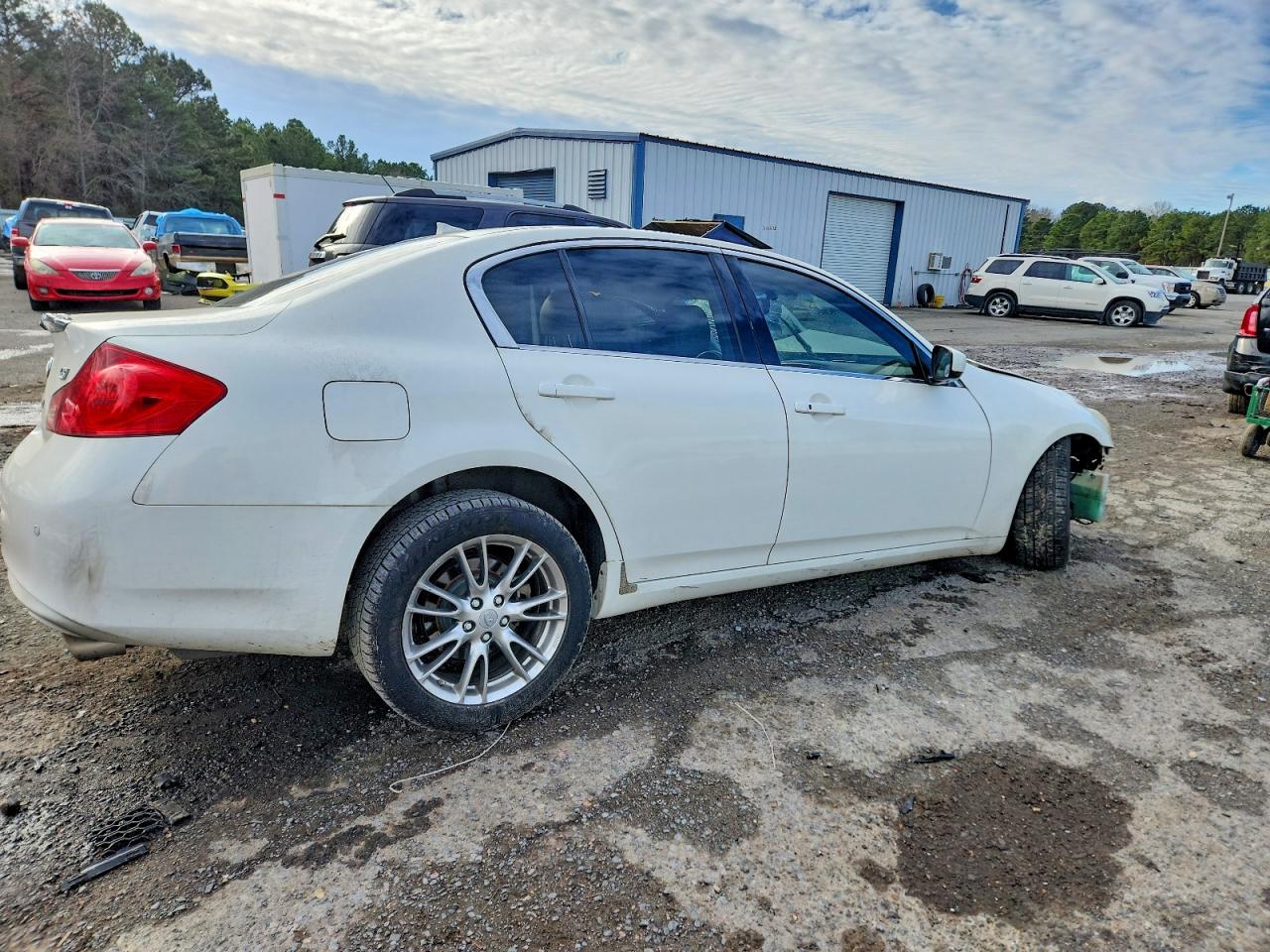 2012 INFINITI G37 photo 5