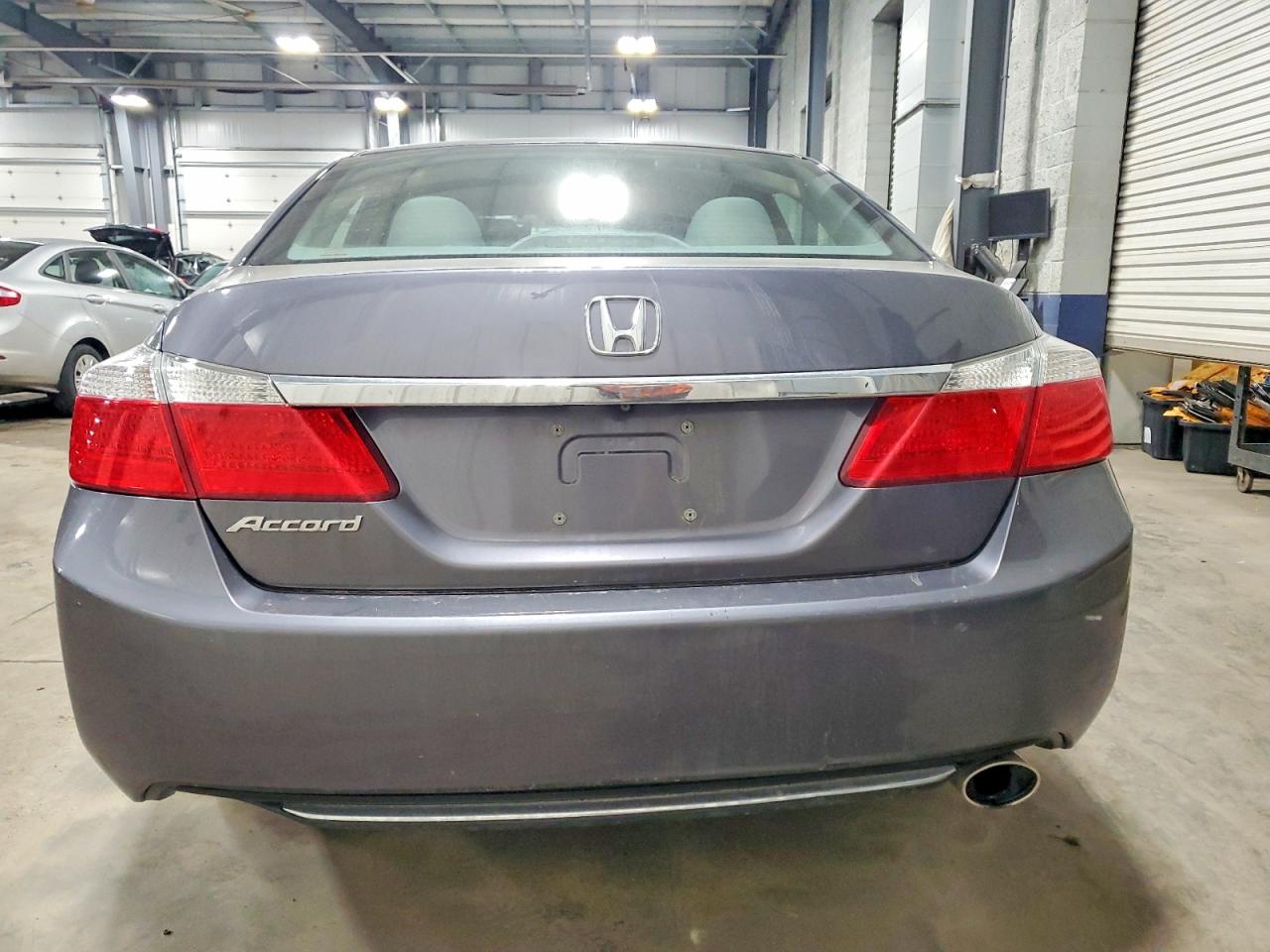 2014 HONDA ACCORD LX photo 11