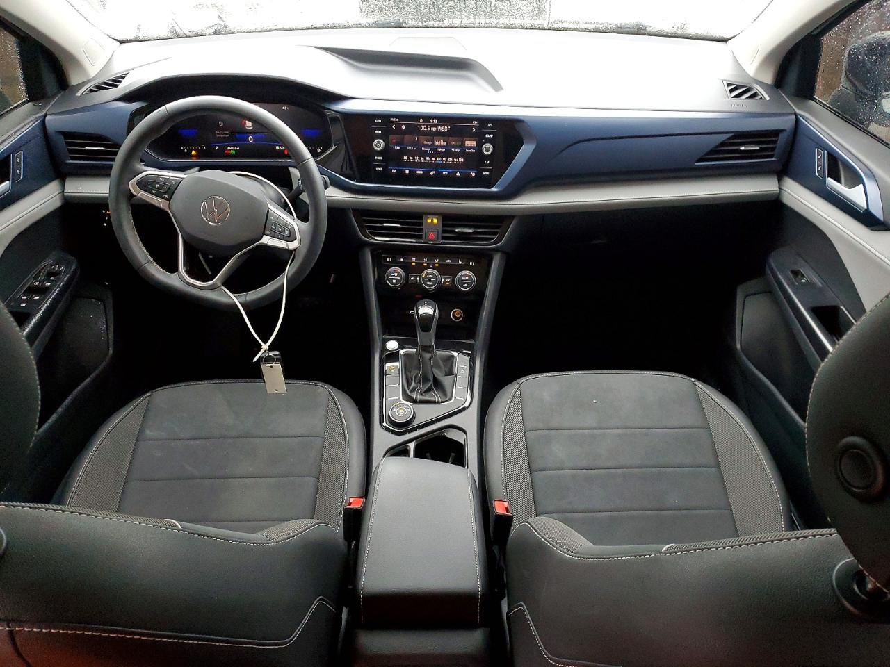 2024 VOLKSWAGEN TAOS SE photo 15