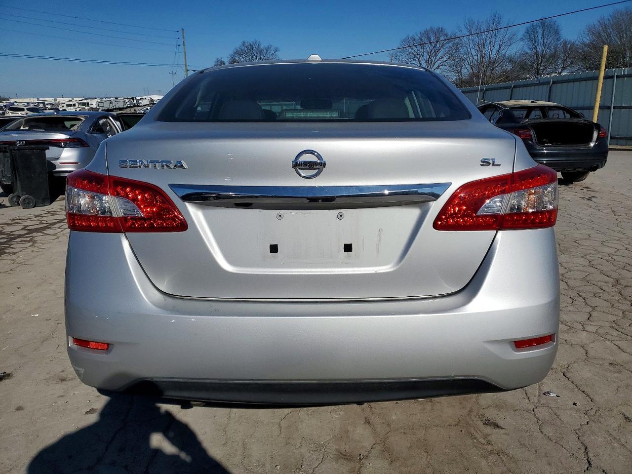 2015 NISSAN SENTRA SL photo 11