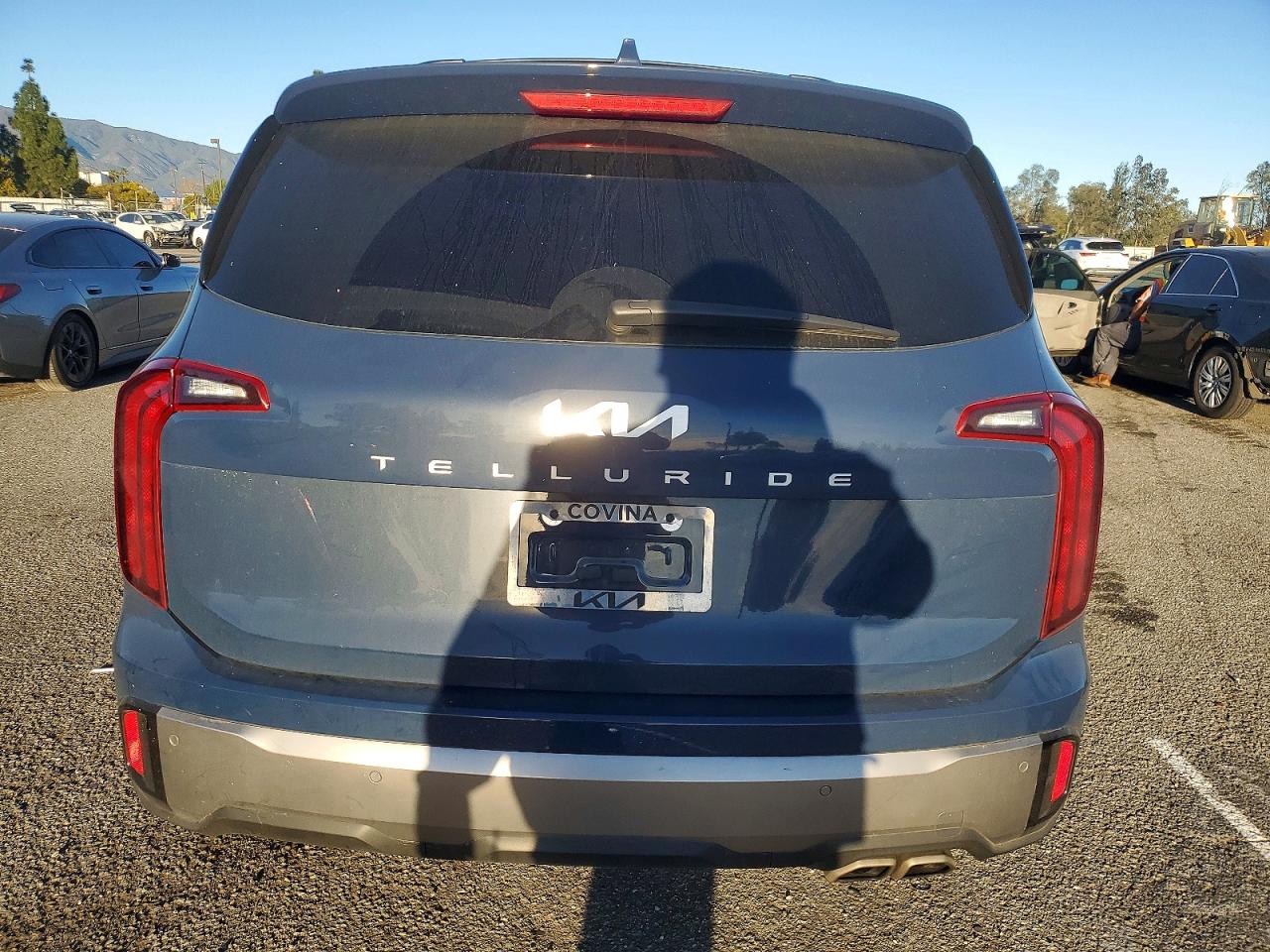 2025 KIA TELLURIDE S photo 16