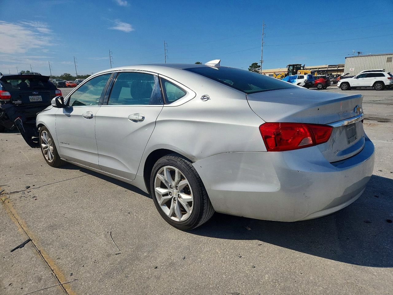 2018 CHEVROLET IMPALA LT photo 3