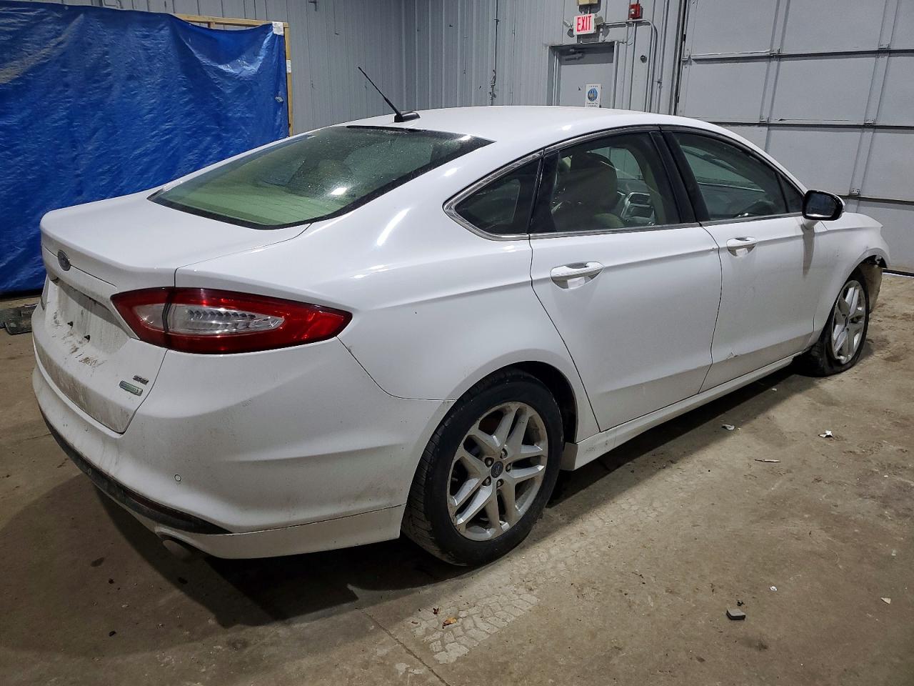 2016 FORD FUSION SE photo 5