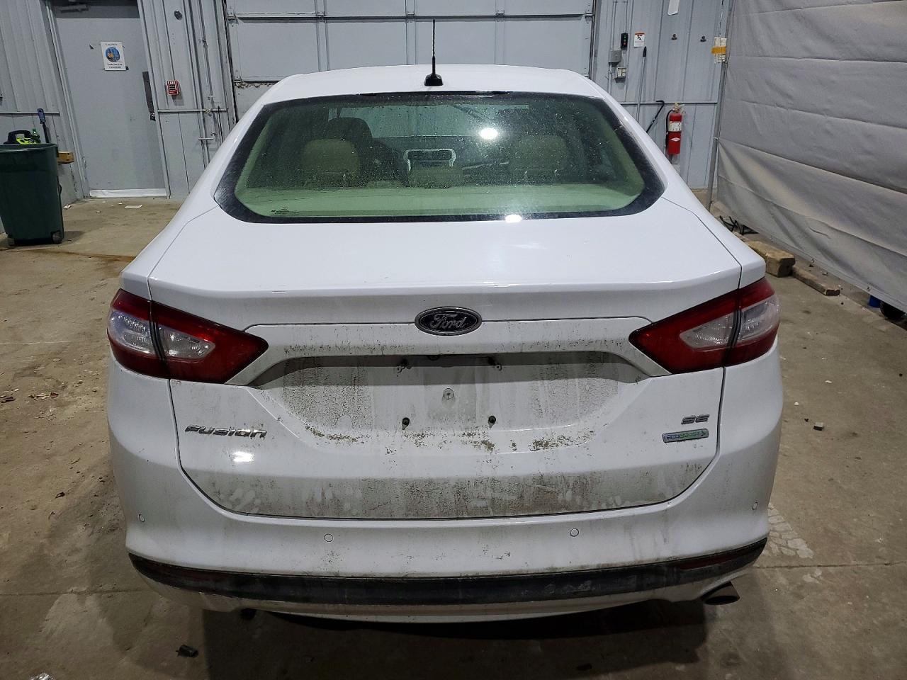 2016 FORD FUSION SE photo 11