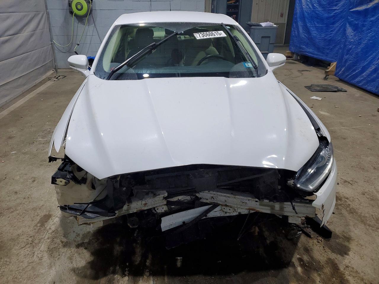 2016 FORD FUSION SE photo 9
