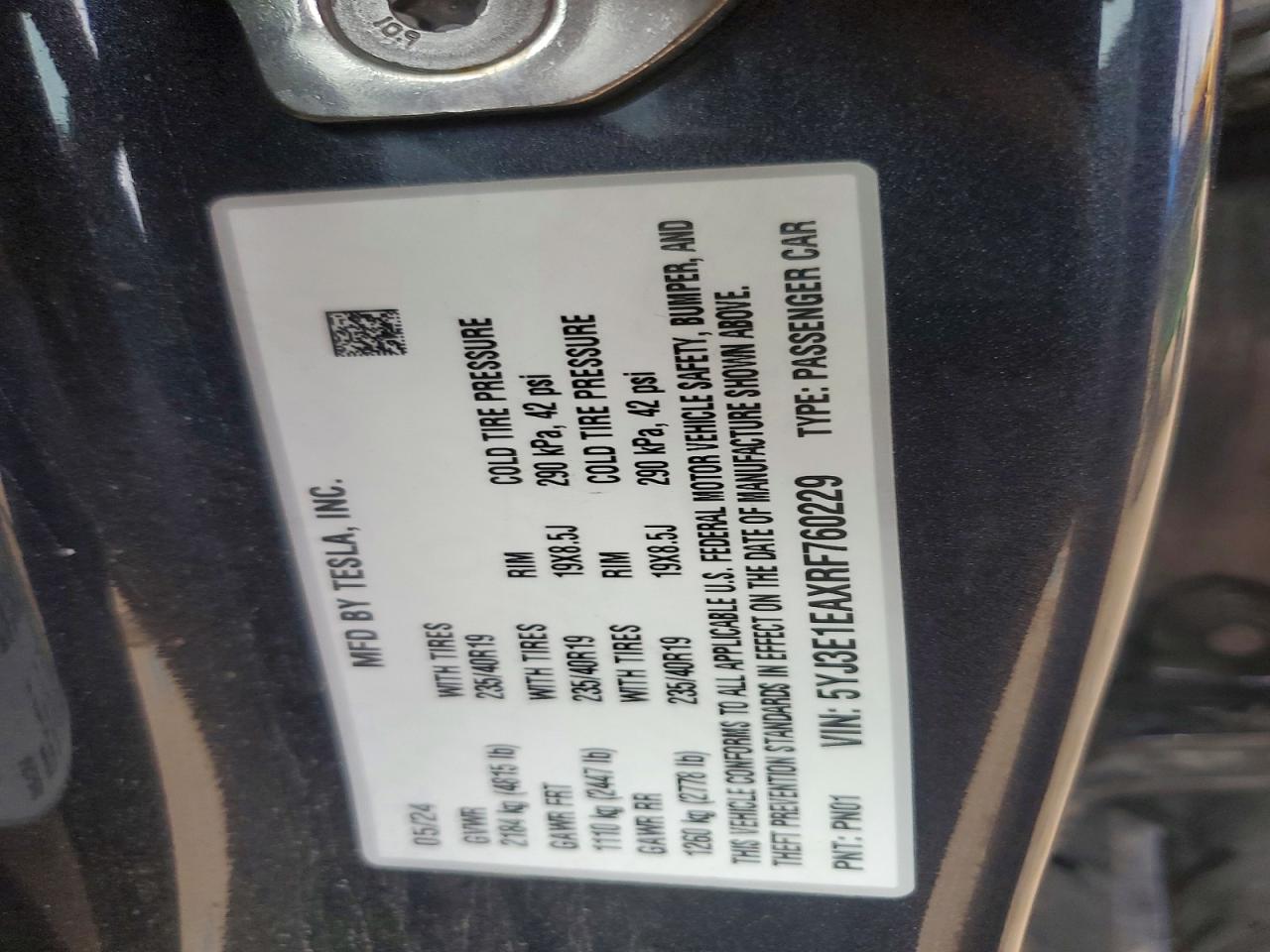 2024 TESLA MODEL 3 photo 37