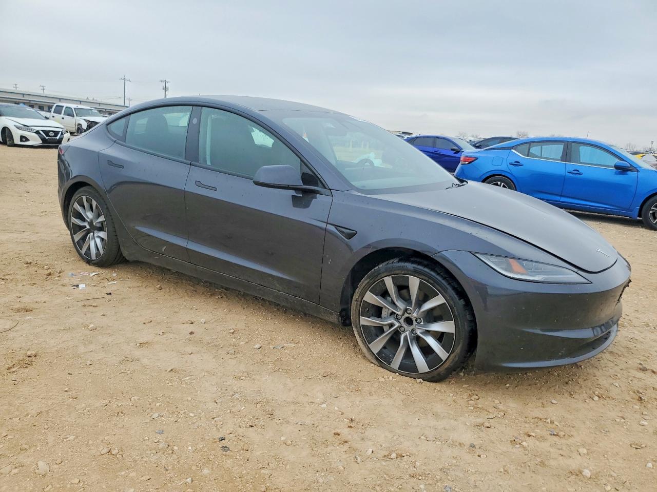 2024 TESLA MODEL 3 photo 10