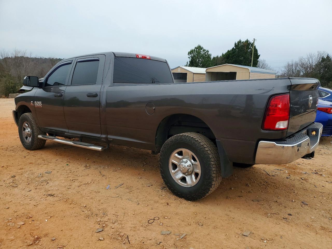 2017 RAM 2500 ST photo 3