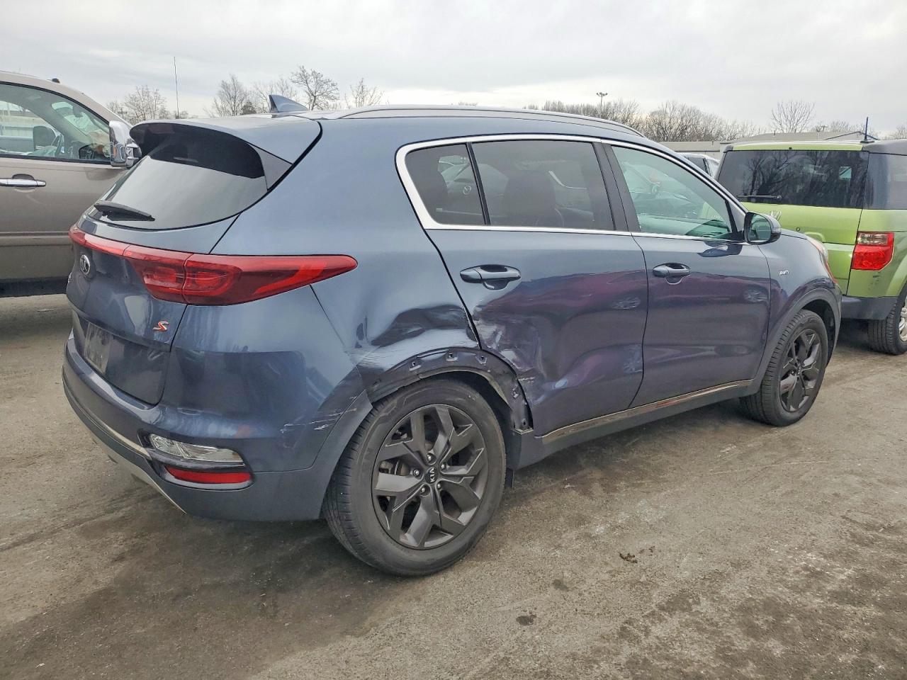 2020 KIA SPORTAGE S photo 3