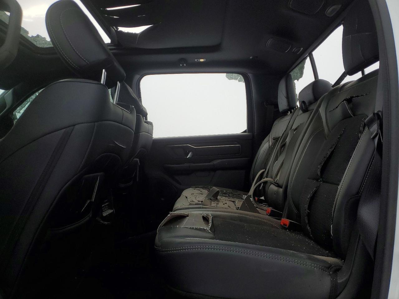 2023 RAM 1500 SPORT photo 10