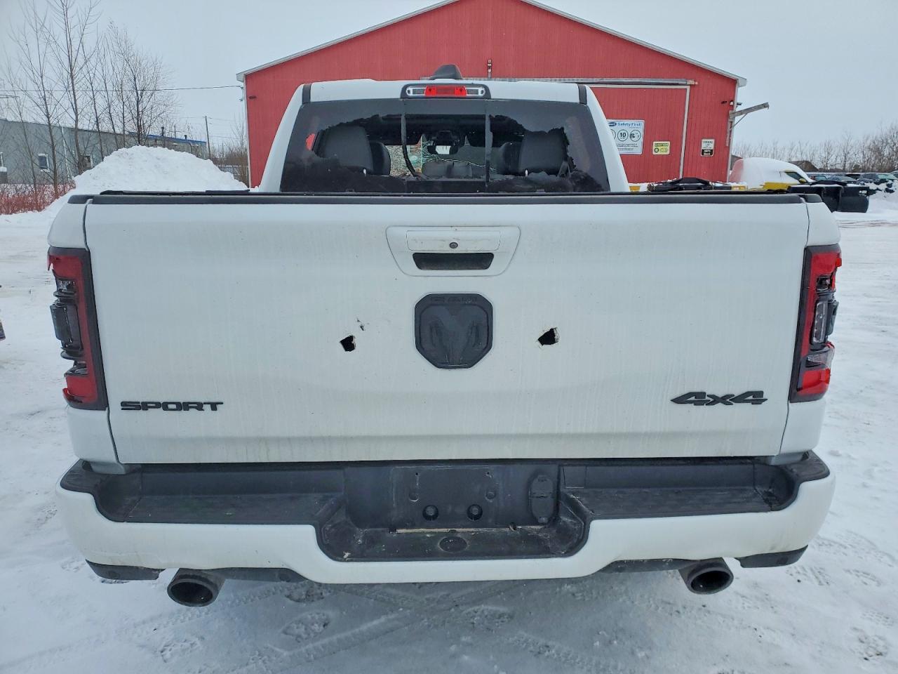2023 RAM 1500 SPORT photo 6