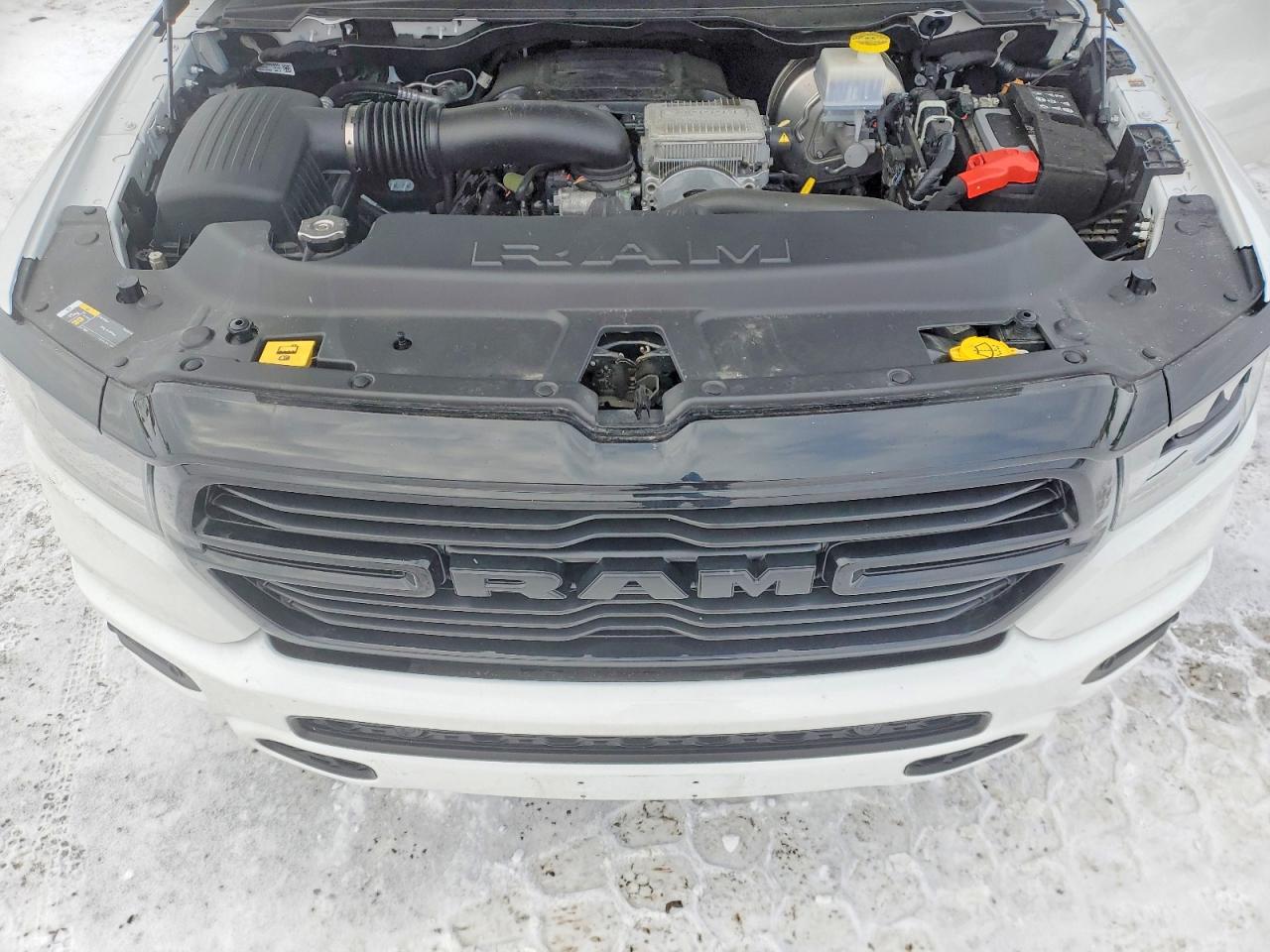 2023 RAM 1500 SPORT photo 11