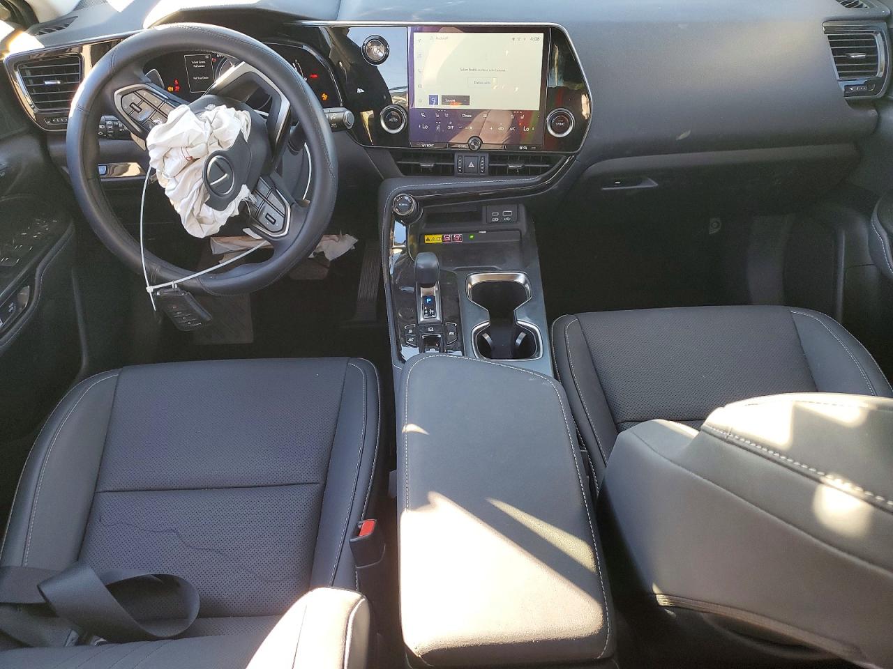 2024 LEXUS NX 350H BASE photo 8