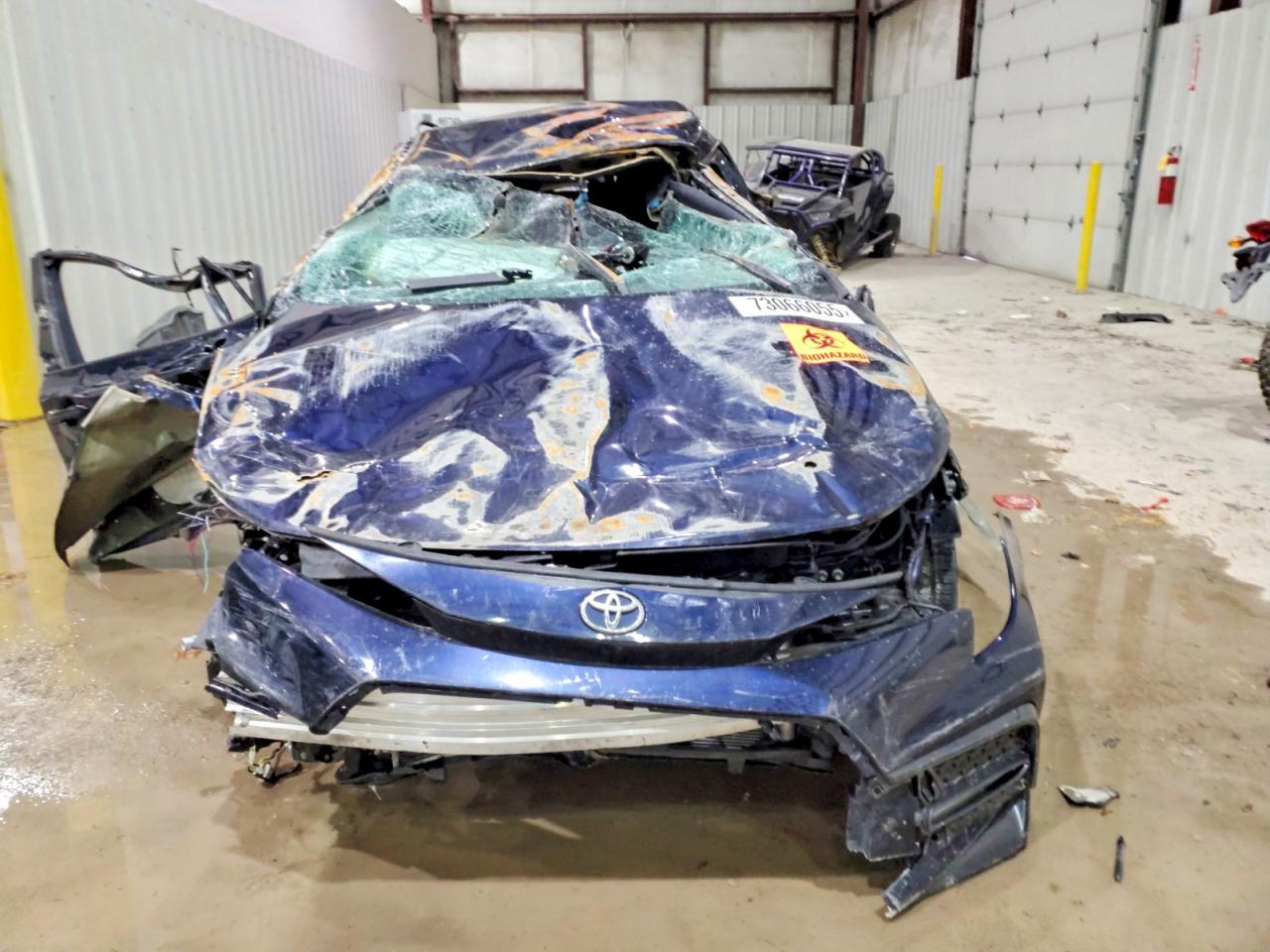 2022 TOYOTA COROLLA SE photo 9