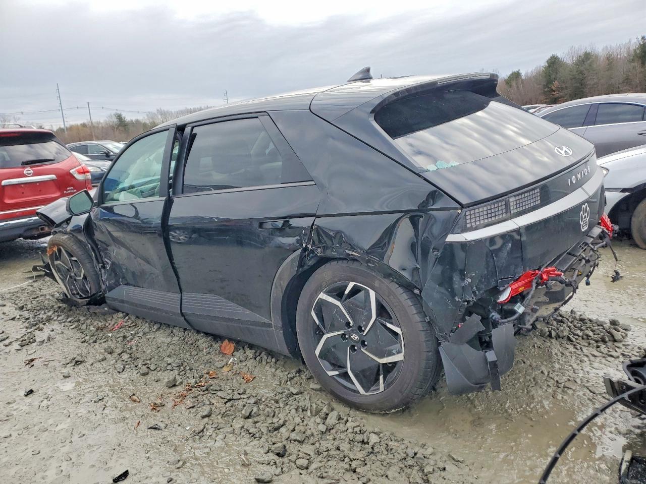 2023 HYUNDAI IONIQ 5 SEL photo 3