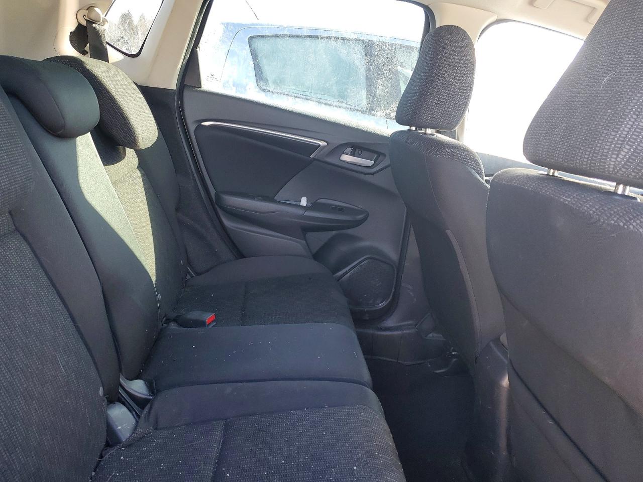 2015 HONDA FIT LX photo 19