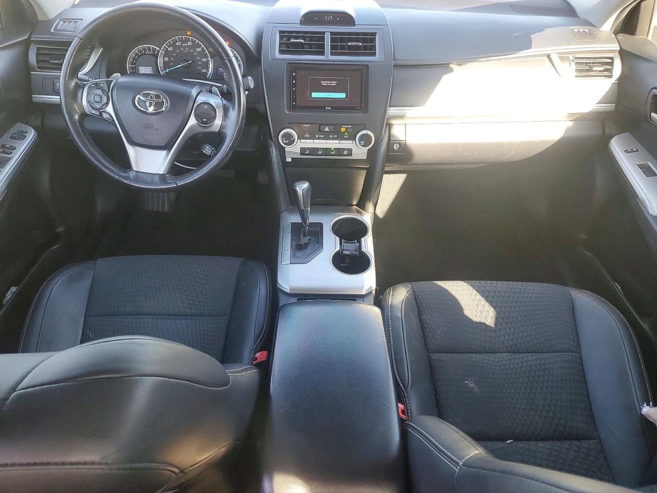 2013 TOYOTA CAMRY L photo 8