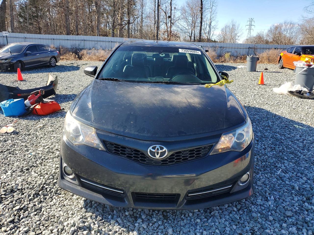 2012 TOYOTA CAMRY BASE photo 9