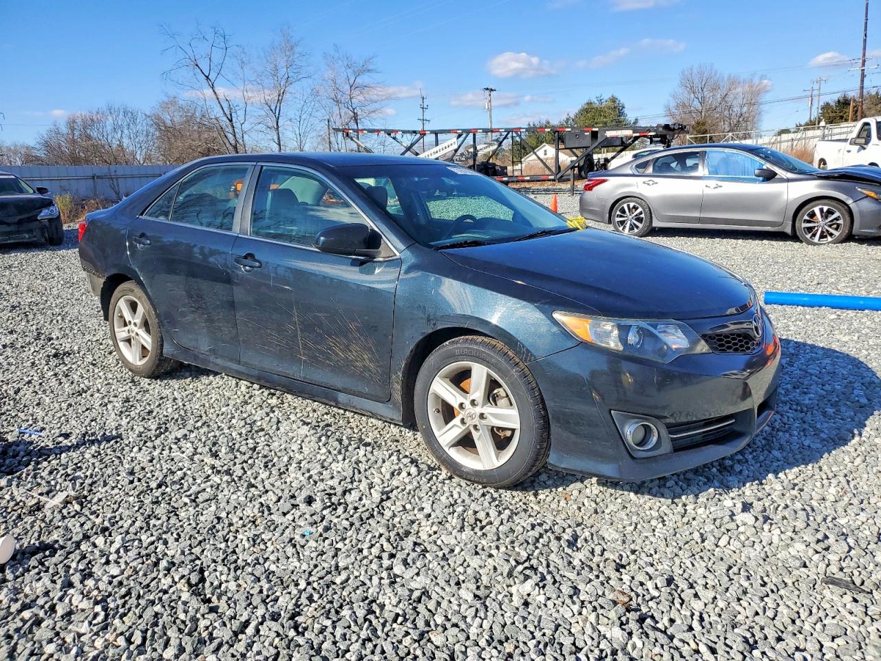 2012 TOYOTA CAMRY BASE photo 7