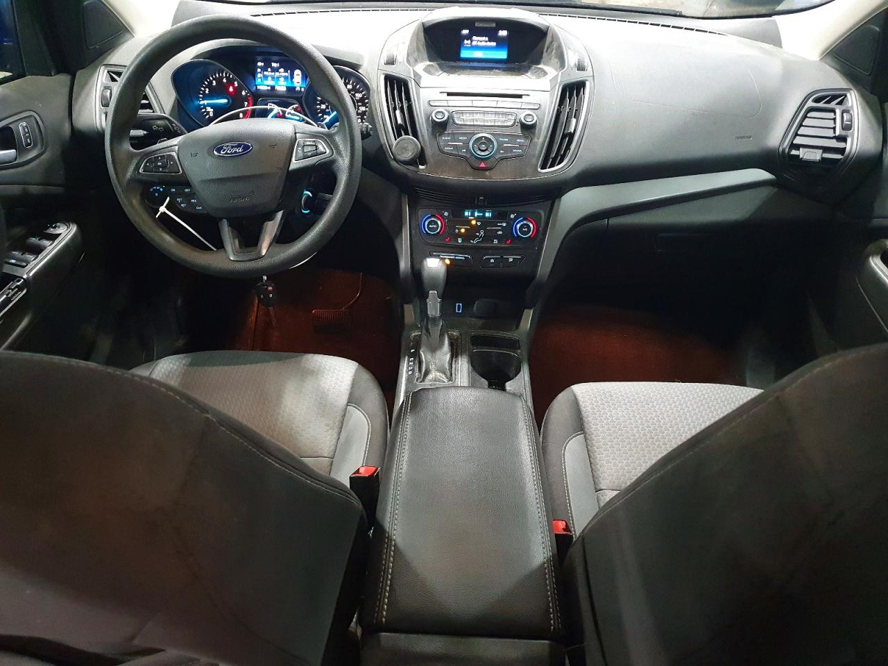 2017 FORD ESCAPE SE photo 15