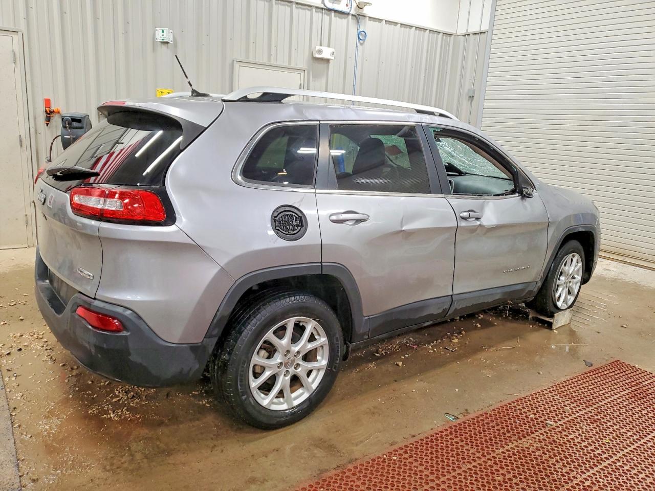 2015 JEEP CHEROKEE LATITUDE photo 7