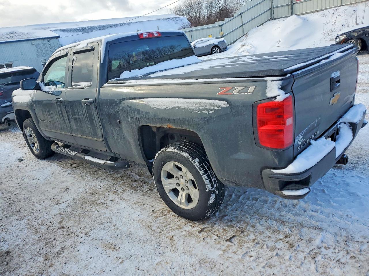 2018 CHEVROLET SILVERADO K1500 LT photo 4