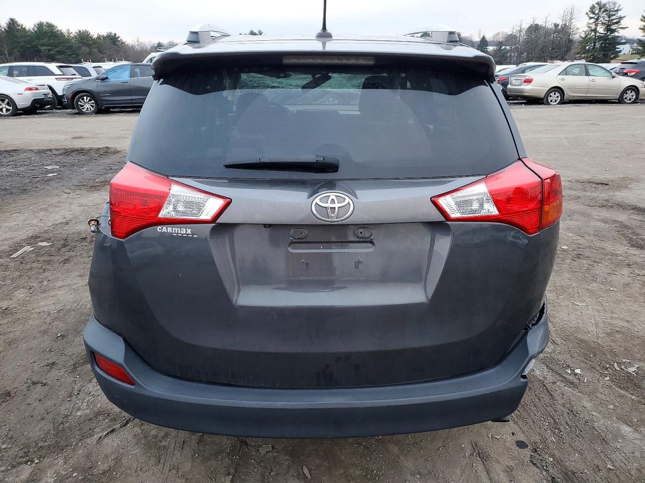 2015 TOYOTA RAV4 photo 6