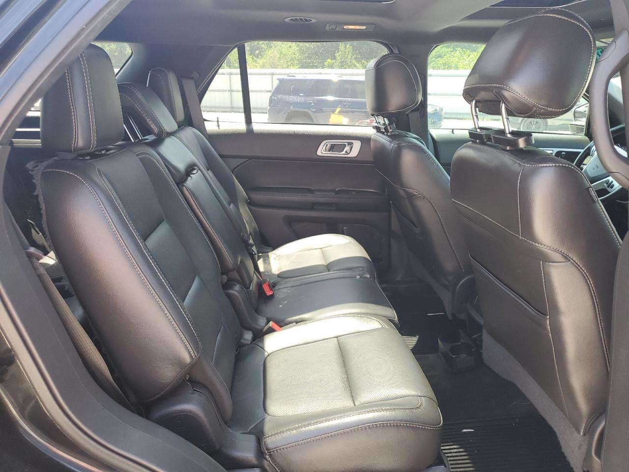 2015 FORD EXPLORER SPORT photo 28