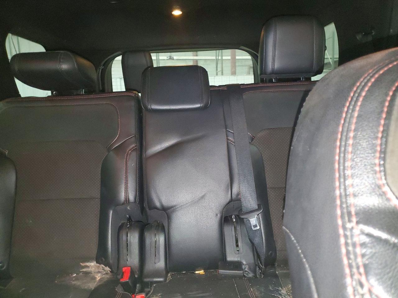 2018 FORD EXPLORER XLT photo 28